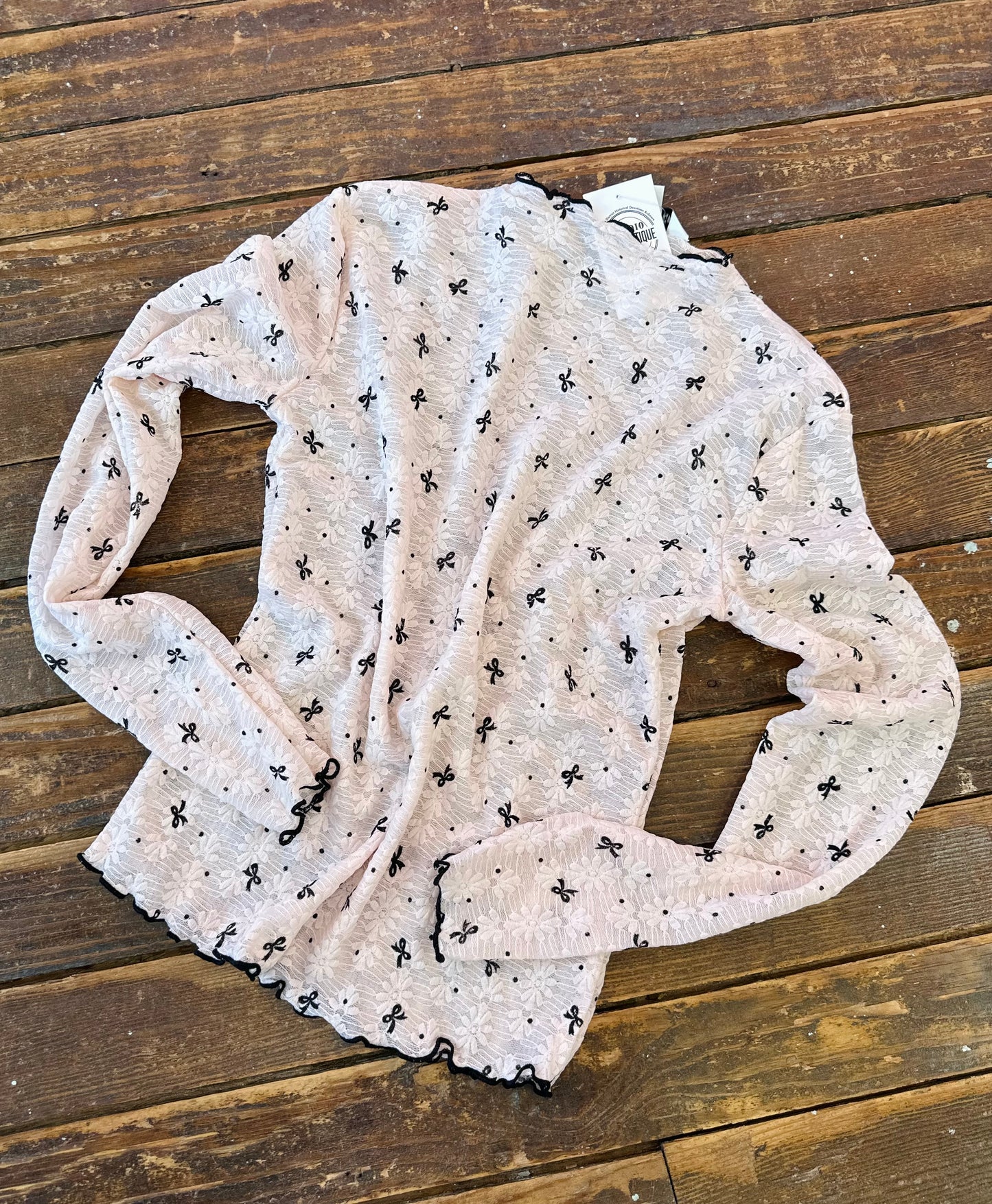 PINK RIBBON LONGSLEEVE TOP