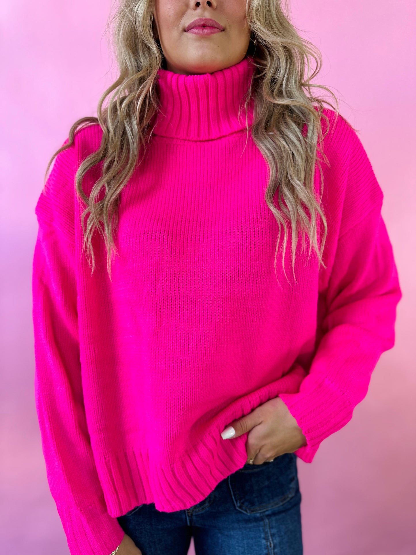 NEON PINK TURTLENECK