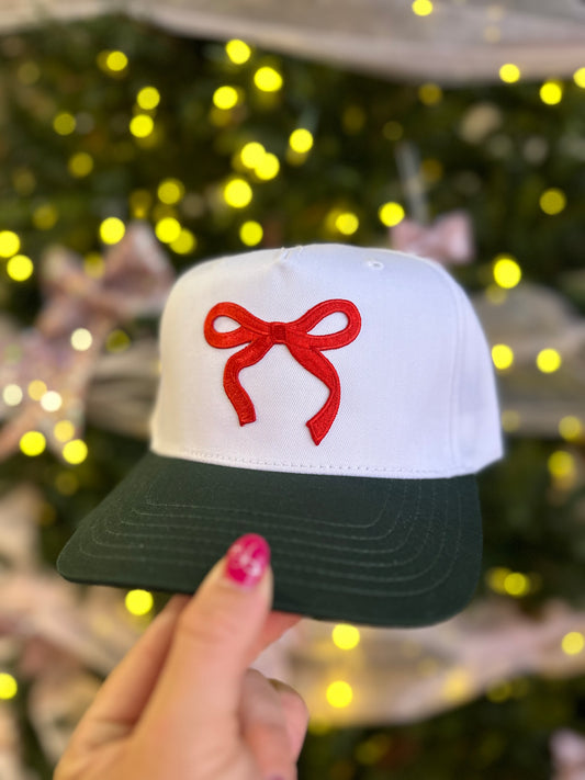 RED/GREEN BOW TRUCKER HAT