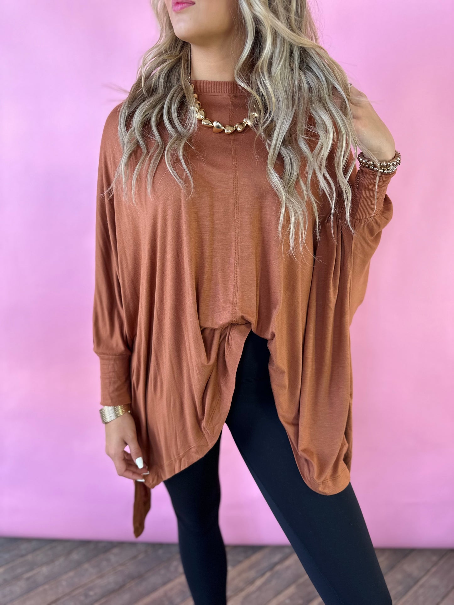 RUST 3/4 SLEEVE ONE SIZE TOP