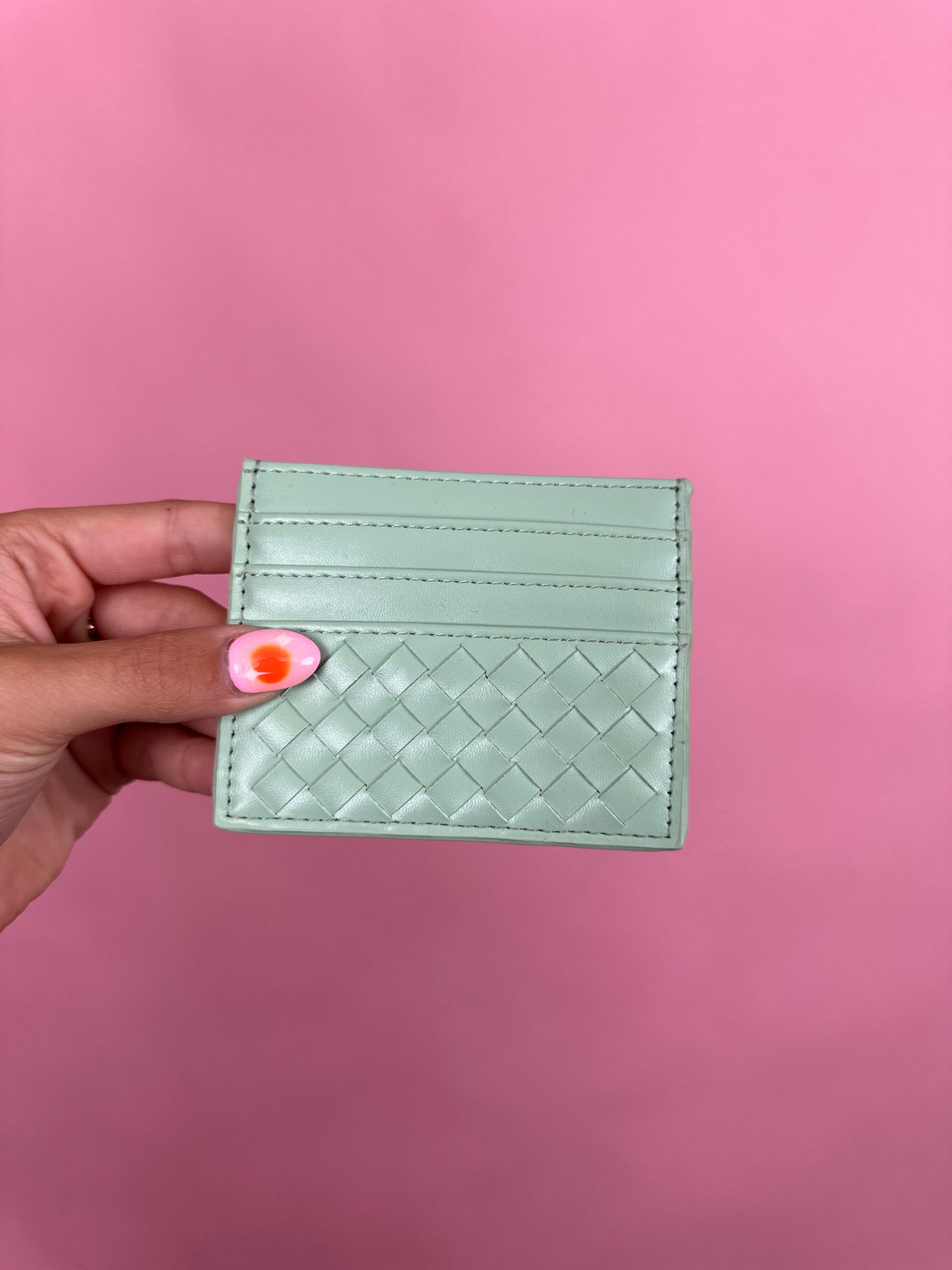 MINT CARD HOLDER