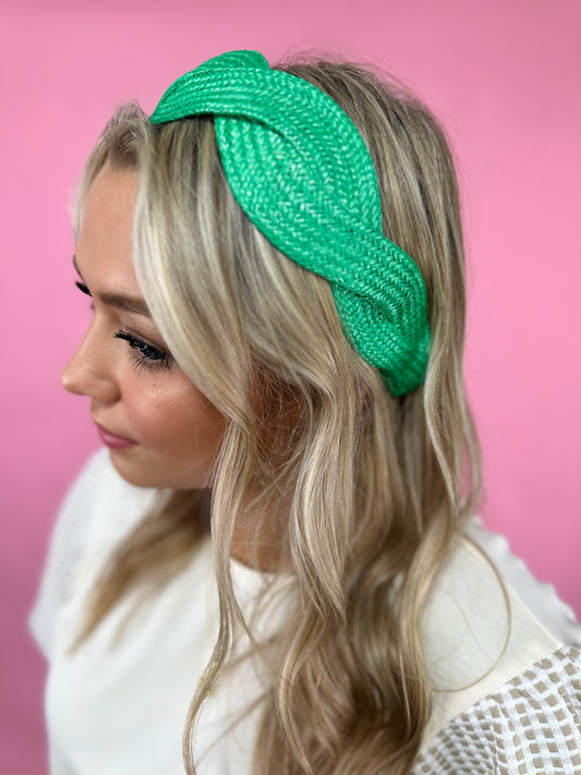 GREEN BRAIDED STRAW HEADBAND