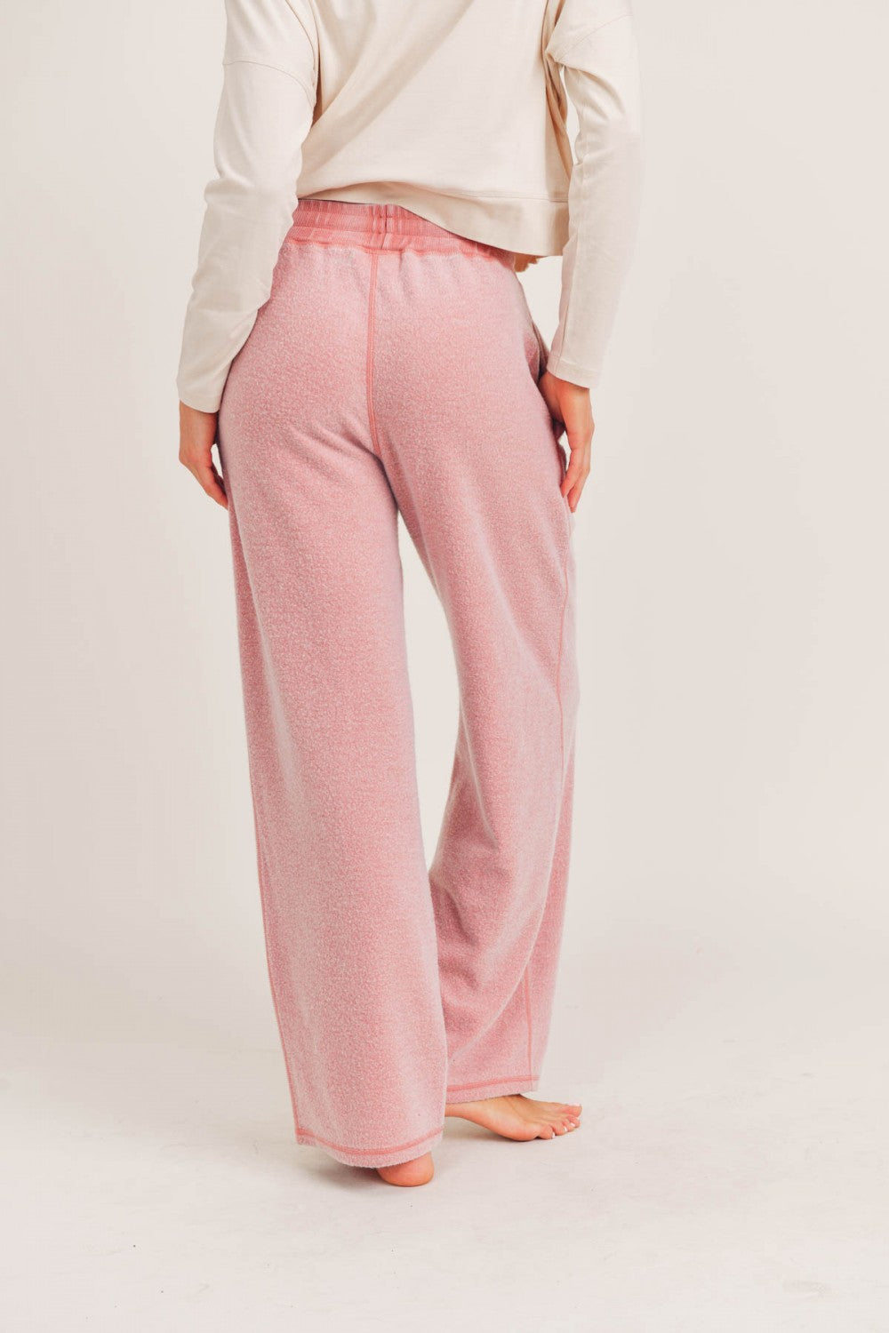 DUSTY PINK FUZZY LOUNGE PANTS